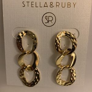 Stella & Ruby Gold Triple-Link Drop Earrings - Polished & Textured